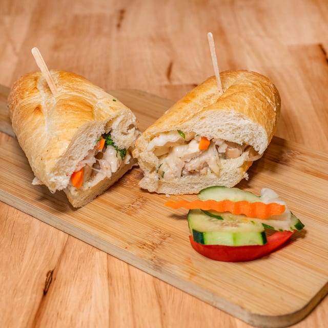 Garden Chicken Pesto Sandwich.