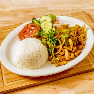 Lemongrass Chicken With Rice